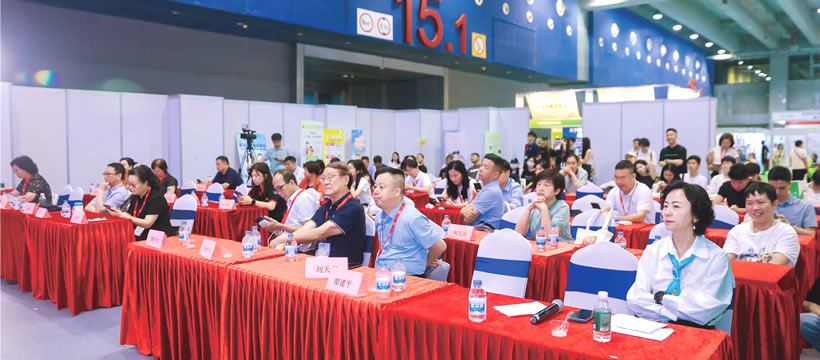第五屆中醫(yī)外治法大會暨省民間中醫(yī)藥學研究會會員換屆大會